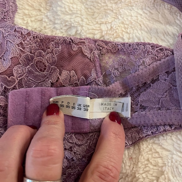 La Perla Lavender Lace Bra - Picture 5 of 7